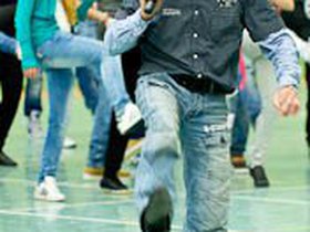 tanzstunde 265x530-1.jpg